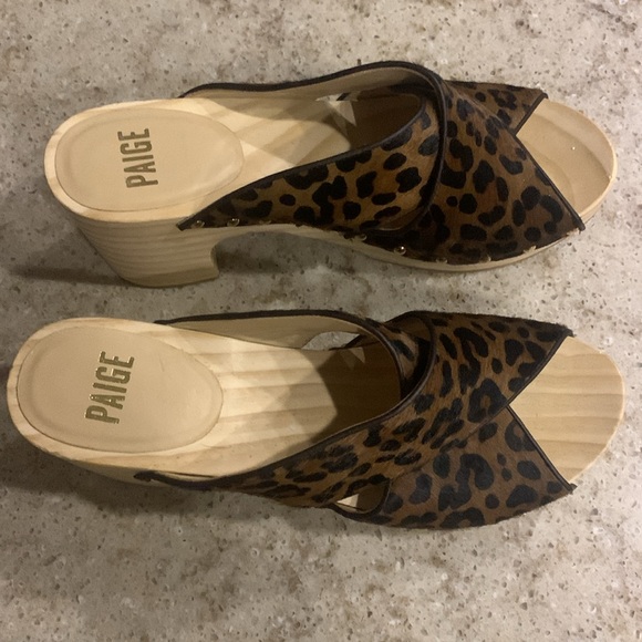 NWOT PAIGE Jules Crisscross Platform Real Calf Hair Sandals Size 8.5 - Picture 2 of 4